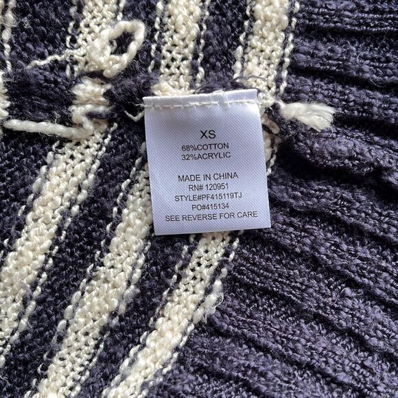 Navy Blue & white/cream stripe sweater - Picture 5 of 5